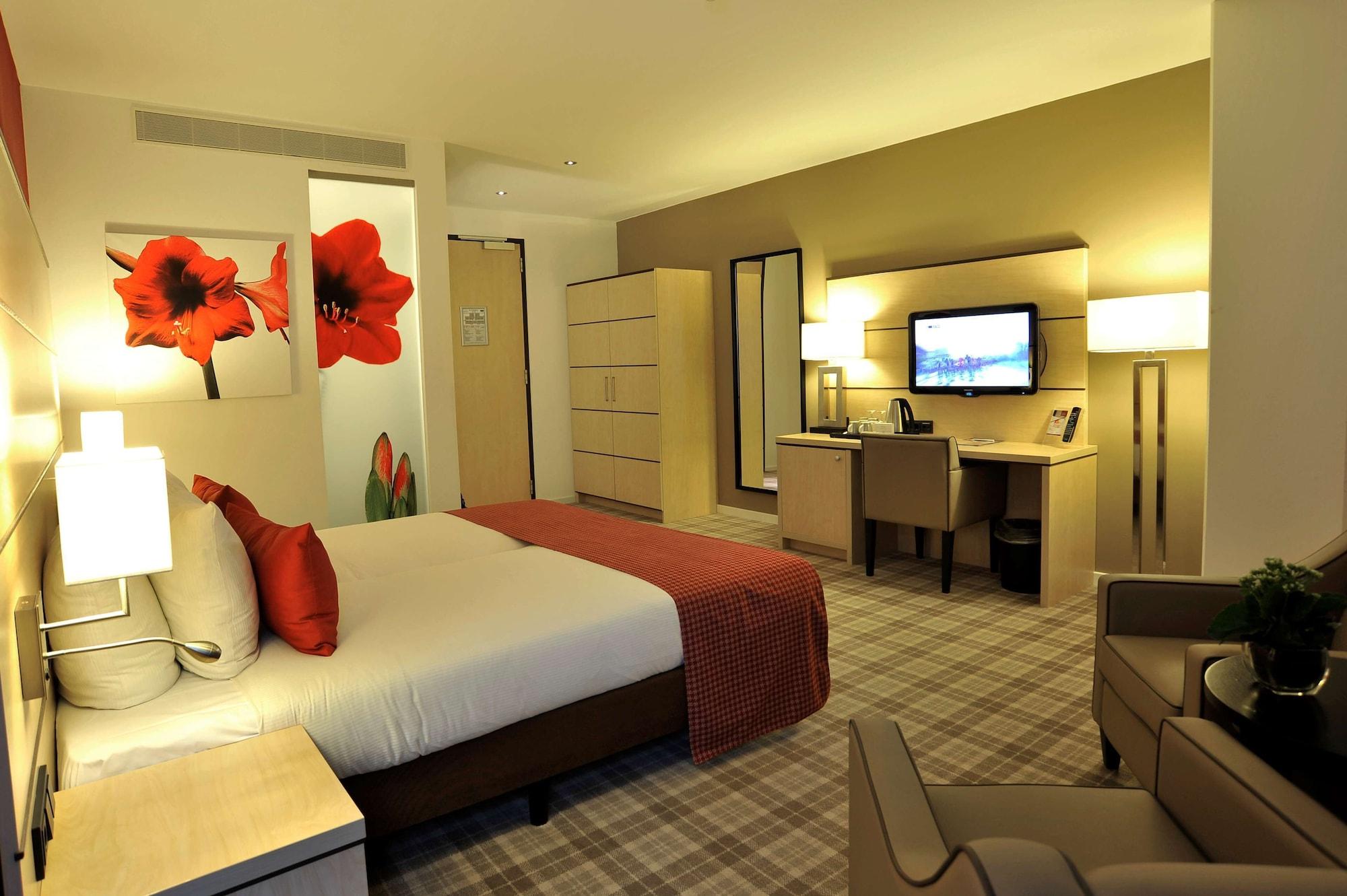 Golden Tulip Leiden Centre Hotel Bagian luar foto