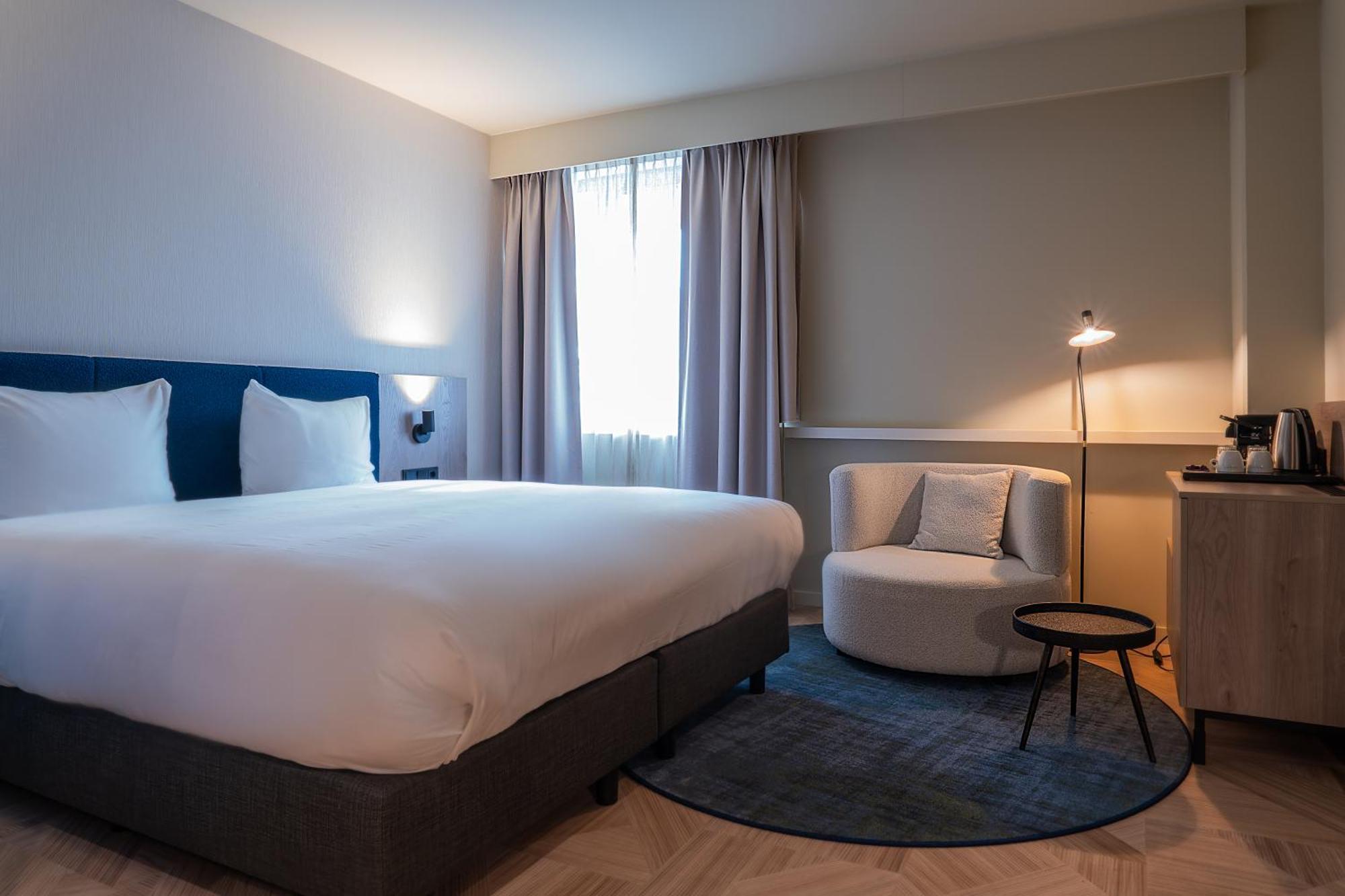 Golden Tulip Leiden Centre Hotel Bagian luar foto
