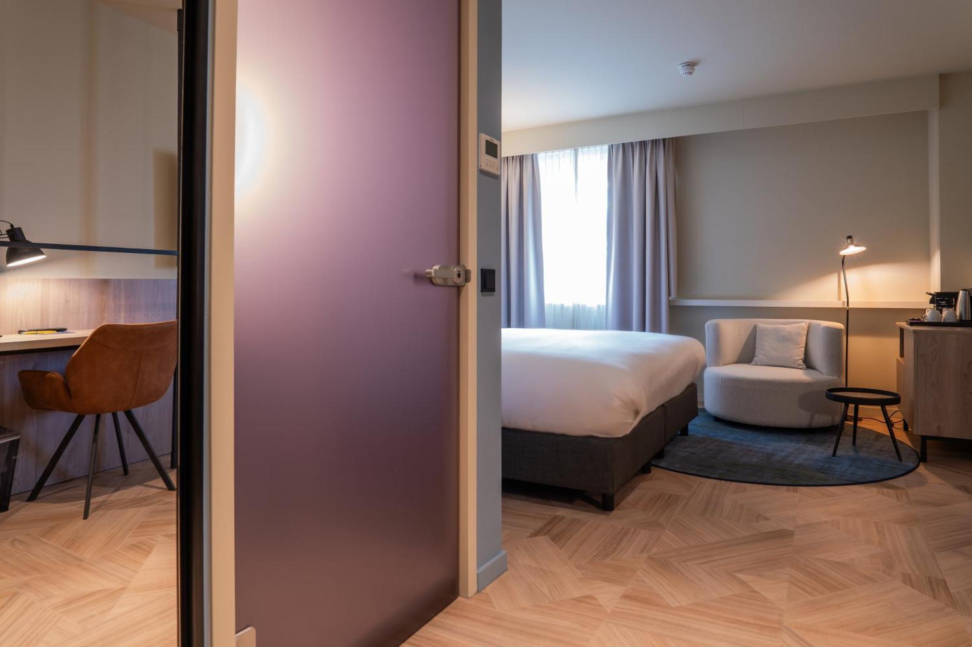 Golden Tulip Leiden Centre Hotel Bagian luar foto